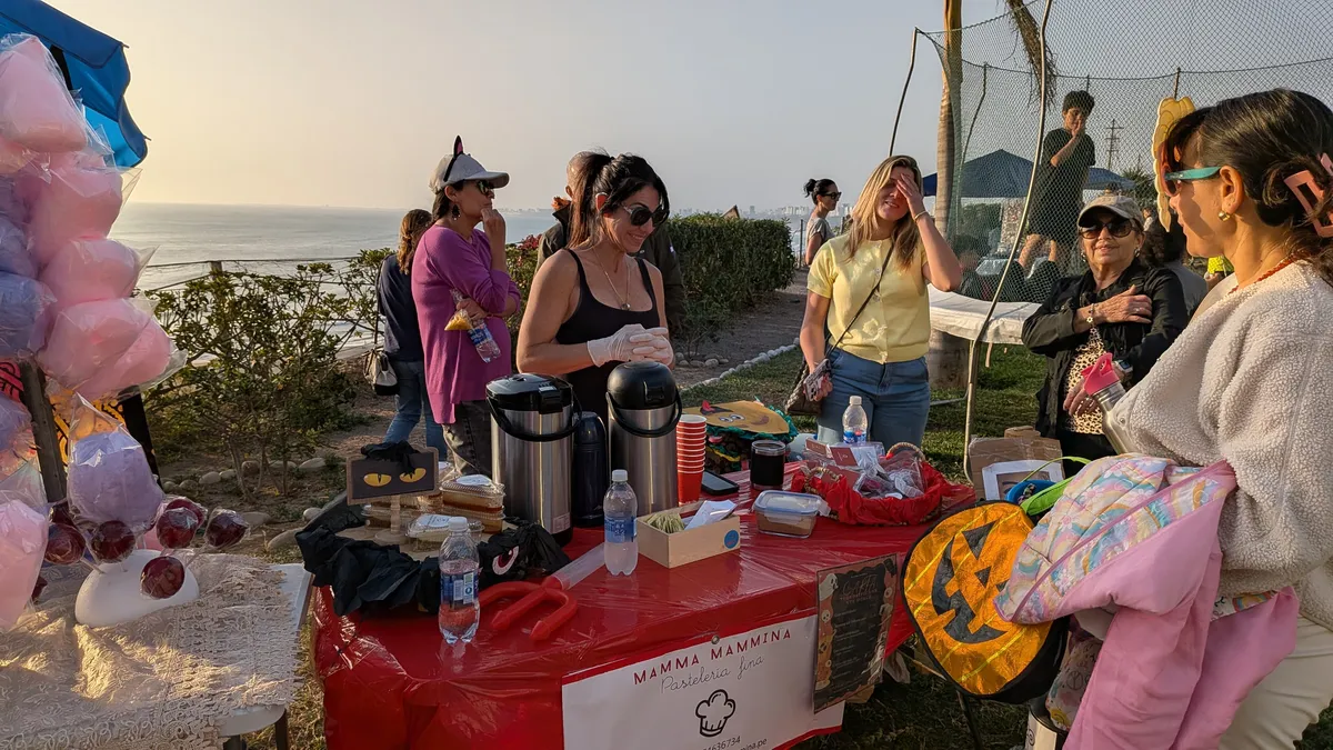 Halloween Urbanizacion Costa Sur 2025 14