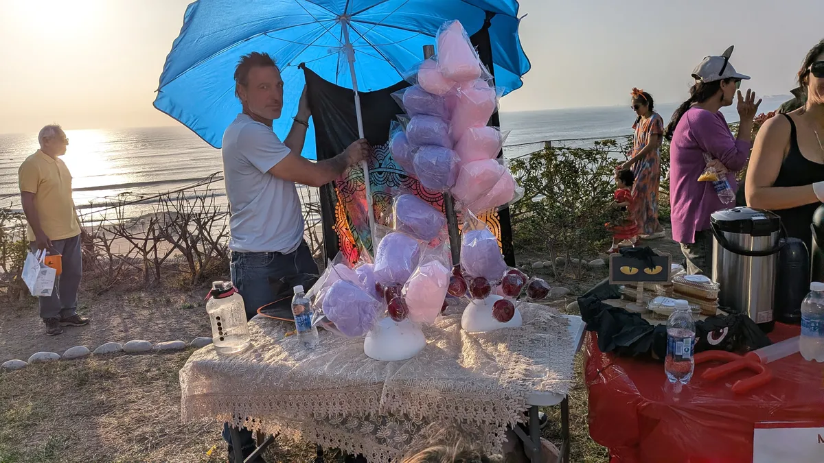 Halloween Urbanizacion Costa Sur 2025 15