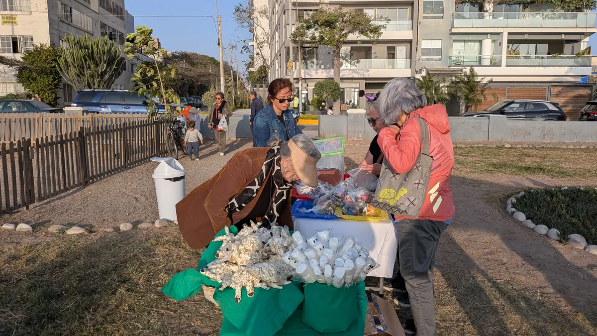 Halloween Urbanizacion Costa Sur 2025 9